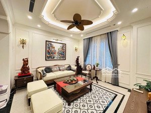 bán nhà hoàng quốc việt cầu giấy phân lô gara 2 thoáng kinh doanh 21,5 tỷ 70m 6 tầng mt5m