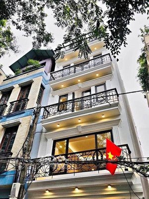 hot cầu giấy ! cho thuê nhà mặt phố hoàng quốc việt - dt 70m2 x 6t - thang máy , 2 lối đi