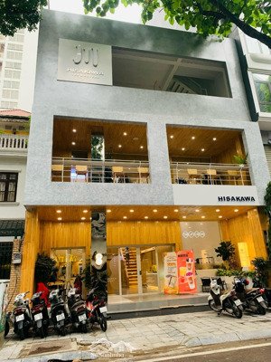 cho thuê mặt bằng kinh doanh phố nguyễn thị định có thang máy dt 65m2 x 4 tầng, mt 4.2m mọi mô hình