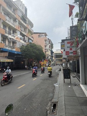 nhà mặt tiền bùi viện - hiếm hàng - chỉ 13.1 tỷ