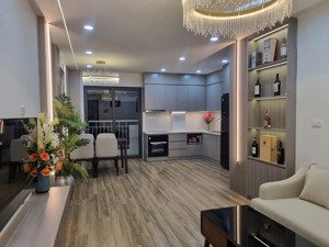 bán gấp căn hộ 2n1w mễ trì hạ full nội thất vào ở ngay