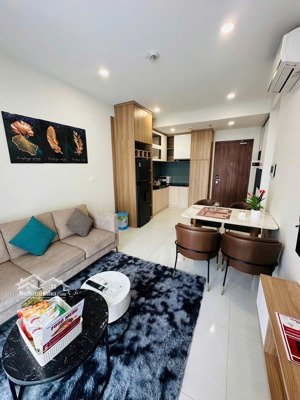 giá cạnh tranh - bán căn hộ 1 phòng ngủ full nt đang có hđ thuê dài hạn cc the emerald golf view
