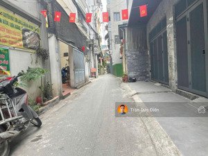 bán 88,3m đất ngõ 126 lệ mật, ô tô 7 chỗ vào nhà, cách 1 nhà ra đường ô tô tránh