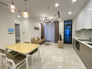 cho thuê căn hộ vinhomes golden river ba son (quận 1)