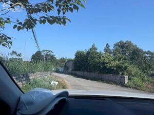 HƠN 2 TỶ CÓ NGAY LÔ ĐẤT 2 MẶT TIỀN DT 150M2, FULL ĐẤT Ở, SÁT TRƯỜNG C1,C2 YÊN BÀI, BA VÌ LH0866990503