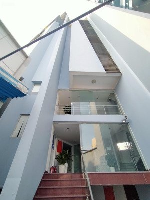 cho thuê trệt văn phòng điện biên phủ - 150m2 - 33tr/tháng - liên hệ 