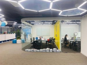 mới! sàn vp vào ngay diamond flower trung hòa - nhân chính - thanh xuân sẵn nội thất chỉ 325k/m2