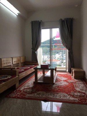 bán căn hộ hoàng quân 59m2 xây dựng có nội thất giá 1,7 tỷ