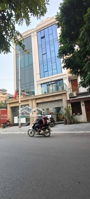 cho thuê 2 căn thông nhau kđt văn khê tổng diện tích 165m * 5 tầng 1 tum, 2 thang máy, giá 68 tr/th