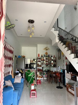 bán nhà 2 mê ngay làng đại học đông trà view công viên giá 6,9 tỷ