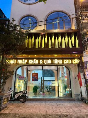 cho thuê nhà khu vực trung tâm buôn bán, kinh doanh thành phố hoà bình (cũ)