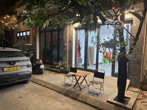 bán nhà dãn dân văn quán, 40m2, mt 4m, 5 tầng,ô tô tránh, vỉa hè, kinh doanh, giá chỉ 13,6 tỷ