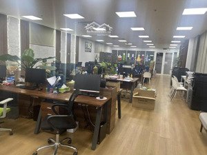 cho thuê kho văn phòng kcn tân bình tân phú diện tích: 1600m2 giá : 240 tr pccc tự động dg xe công