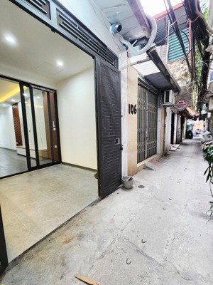 nhà tập thể tầng 1 phố bùi ngọc dương - bạch mai - hai bà trưng