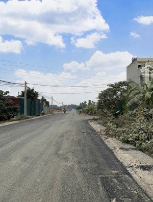 cần bán lô góc 3 mặt tiền 87 m2 đất đấu giá sơn trung, yên sơn quốc oai