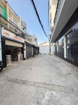 bán đất shr tô ngọc vân thạnh xuân quận 12 hẻm xe hơi