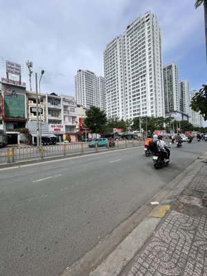 cho thuê nhà phố tạ quang bửu, q8 - 6x20m, 3 tầng, kinh doanh văn phòng giá thuê 35tr/ tháng