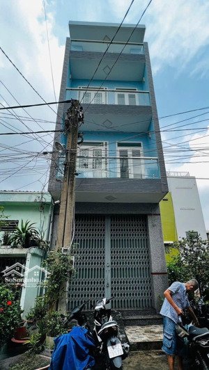 nhà hxh 1/ kinh dương vương gần khu ẩm thực, dt: 4x16m trệt 2 lầu sân thượng. giá: 8.6tỷ bớt lộc