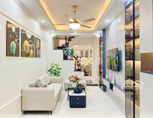 bán nhà mỹ đình 36m, kinh doanh ô tô qua nhà ngõ thông, tiện ích bạt ngàn, sát trường cđ bách khoa.