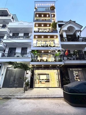 nhà đẹp cao cấp q12 nguyễn văn quá gần chợ cầu giáp gò vấp