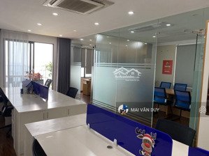 cho thuê căn hộ văn phòng 65m2, nhìn hồ cực đỉnh, sẵn nội thất văn phòng dcapitale trần duy hưng