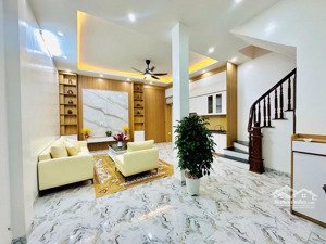 vĩnh hưng , đông thiên đầu ngõ ô tô tránh nhà dân xây chắc chắn 36,8m2 chỉ 7,6t.ỷ