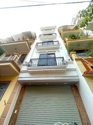 nhà ngọc hồi phân lô ô tô dừng đỗ ngày đêm 45m2 5 tầng 11.7 tỷ