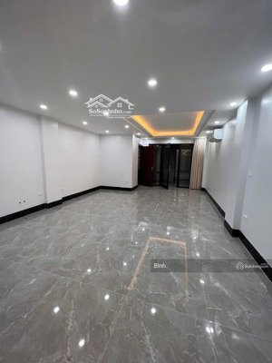 cho thuê nhà nguyên căn lạc long quân, 70m2x 8 tầng, mt: 5m, giá thuê: 45tr, nhà mới xây, thang máy