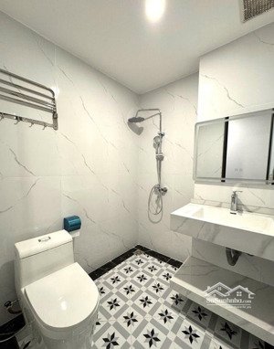 bán nhà ngõ phố kim ngưu, thanh nhàn. dt 46m2, mt 4m, 4 tầng. giá 8,7 tỷ (có thương lượng)