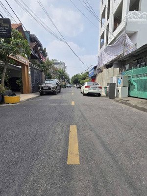 bán nhà 5 tầng, 4mx22m, hẻm 10m kinh doanh, khu cư xá lam sơn, sát mặt tiền nguyễn oanh, lottemart