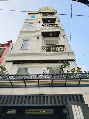 lên sóng căn nhà ngay sau căn mt đúc 3.5 tấm