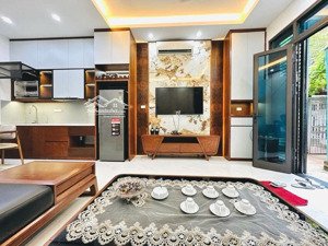 gấp bán trước tết căn nhà 3 tầng ngay đường hoàng diệu 2