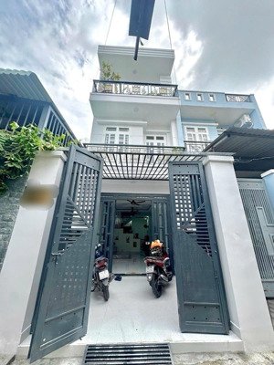 bán gấp nhà hồ văn long -69m2- 3 tầng -hxh-chính chủ chưa qua đầu tư