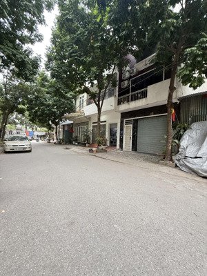 hiếm trong tầm giá đấu giá kiến hưng 60m đường 13m