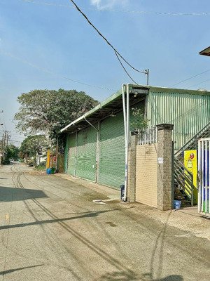 lô đất full thổ cư 400m2 ngay hiệp bình chánh vuông vứt 20x20 sổ hồng công chứng ngay lh 