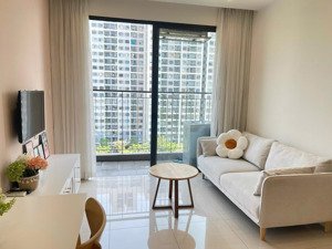 cần bán gấp căn chung cư khu rainbow vinhomes grand park giá 2tỷ7 2 phòng ngủ