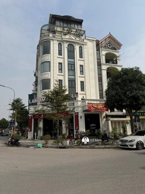 lô góc mặt phố nguyễn văn lộc kinh doanh cafe đỉnh dòng tiền 160tr/tháng dt 160m 7t thang máy 59 tỷ