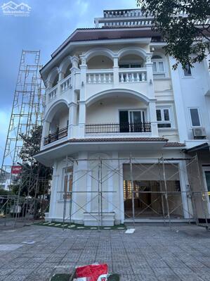 Cho thuê nhà góc mặt tiền đường lý thái tổ gần cầu quang trung giá 28 triệu