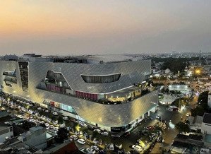 biệt thự làm văn phòng , hầm + 3 tầng, có thang máy ,sau lưng gigamall ,p. hiệp bình chánh,q. t đức