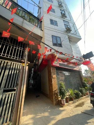 bá.n đất tặ.ng nhà triều khúc - đầu tư cực đỉnh - gần 50m xây ccmn miễn bàn giá nhỉnh 9