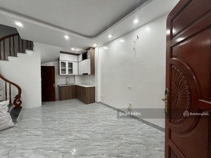 khu hiếm!nhà bán phan kế bính, ngõ ô tô, thẳng tắp 1 nhà ra phố, 2 thoáng, nội thất sang trọng, 31m