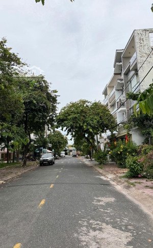 nhà khu vip tên lửa - 4 tầng (100m2) 5pn - view công viên cách aeon mall 500m - chỉ : 14,5 tỷ (tl)