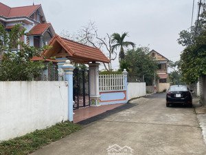 bán đất gần trường thcs cẩm lĩnh ba vì. đầu tư sinh lời cao. dt 345m giá 2,6tỷ. 