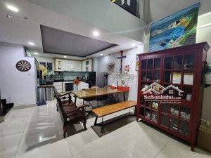 cần tiền bán gấp nhà phan văn trị, gò vấp. giá 6tỷ 580. hẻm xe hơi.