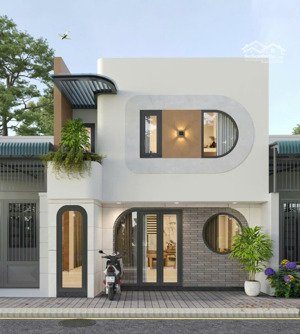 bán nhà 2 tầng mới xây đường thống nhất ngay tttp nha trang cách biển chỉ 3p di chuyển. sổ đỏ hc.