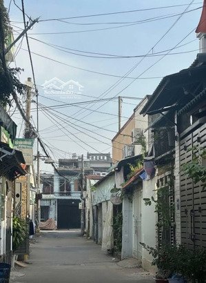 chị hằng cần bán gấp nhà lê văn sỹ q3 sổ riêng giá ngộp chỉ với 2,5 tỷ