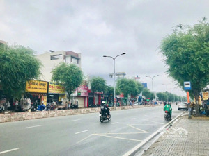 hàng hiếm duy nhất tuyến đường-mt lê trọng tấn-10,5x26m. 36,5 tỷ