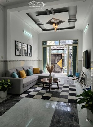 bán nhà mặt tiền hẻm xe hơi lê văn lương phước kiển, dt 70m2 xd 3tầng, sổ hồng riêng, giá 5.2tỷ