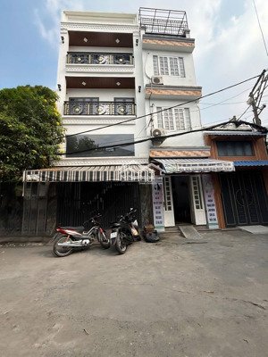 ôtô quay đầu, ôtô 7 chỗ vào nhà, sát phan văn trị p10 gò vấp * đối d ctyland * 54m2x4tầng * hơn 8