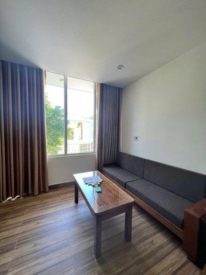 cực hiếm, vị trí đẹp lung linh, lô góc 2 mặt tiền, 197m2, dòng tiền khủng, giá net 60 tỷ chính hữu.